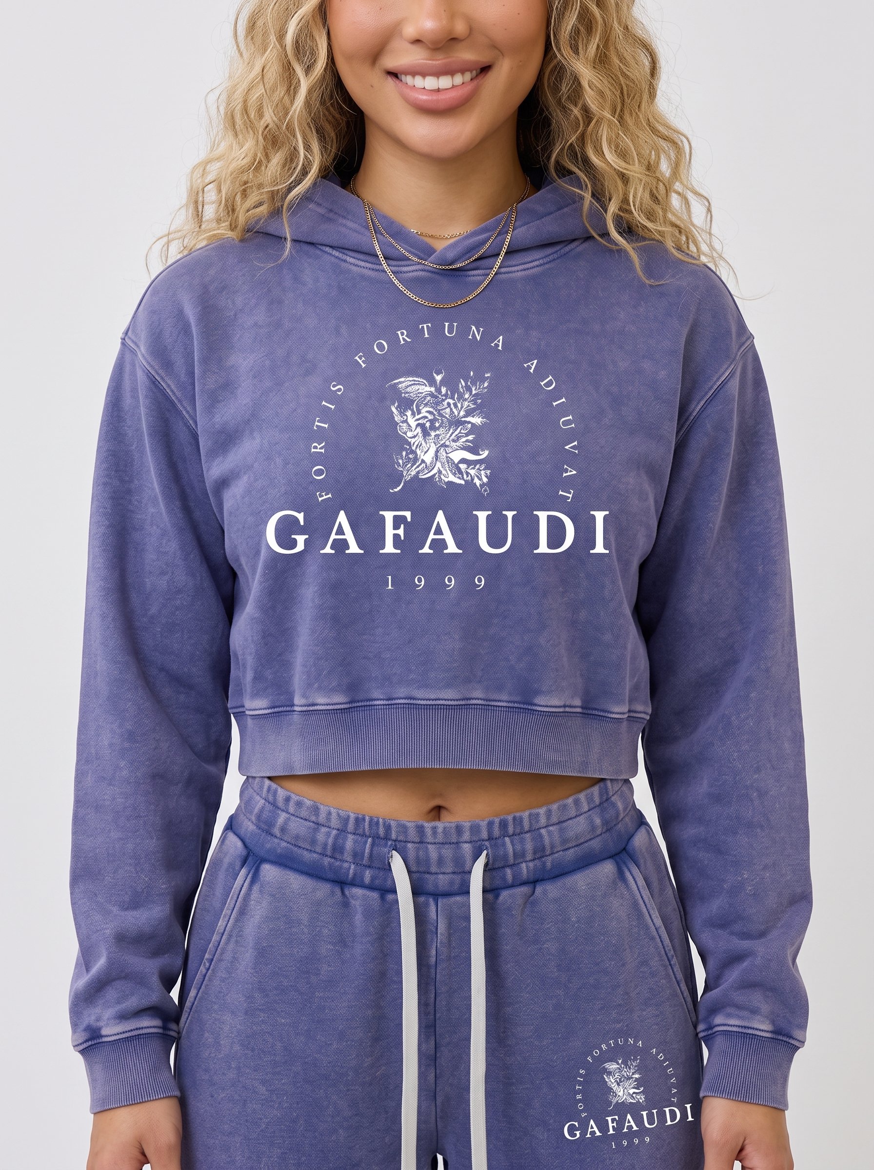 GAFAUDI Women’s Mineral Washed Crop Hoodie
