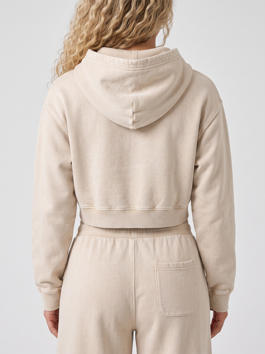 GAFAUDI Women’s Mineral Washed Crop Hoodie
