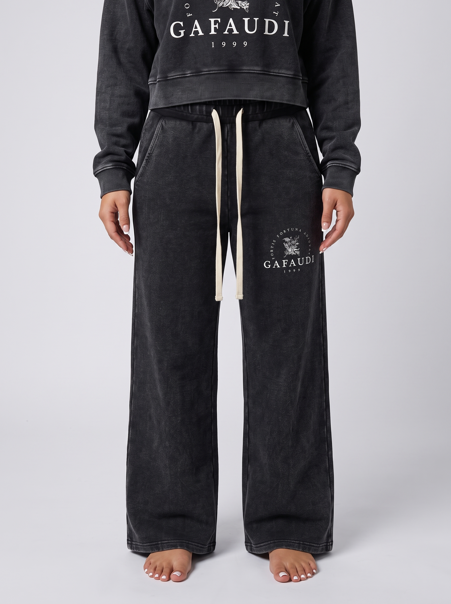 GAFAUDI Women’s Mineral Wash Flared Leg Sweatpants