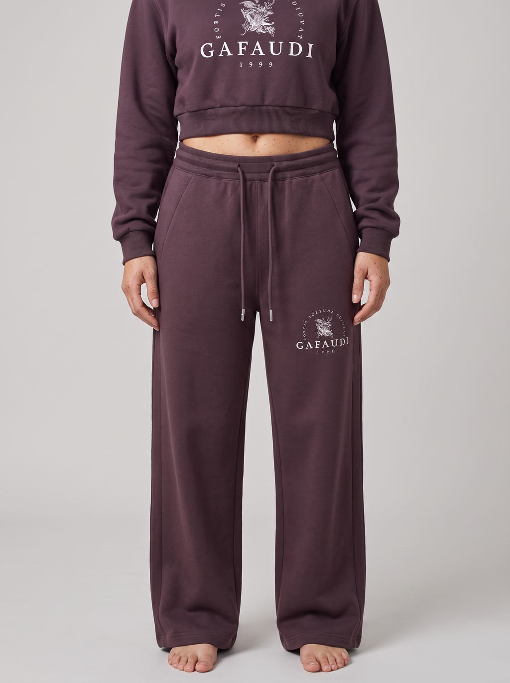 GAFAUDI Essential Drawstring Straight-Leg Sweatpants