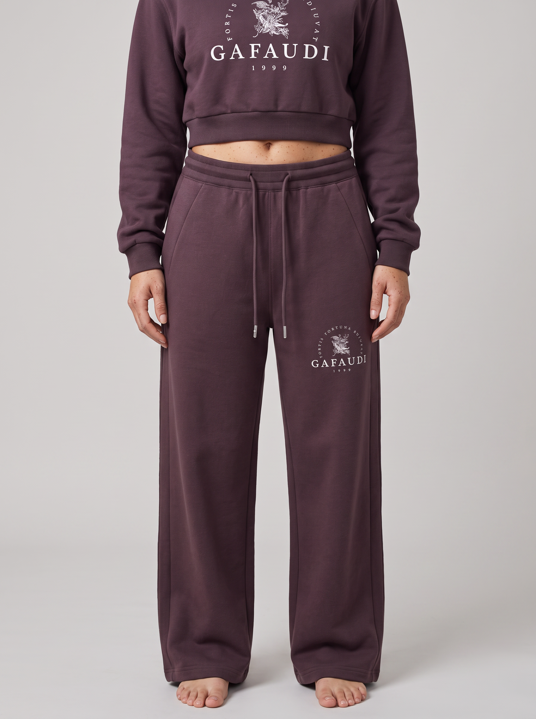 GAFAUDI Essential Drawstring Straight-Leg Sweatpants