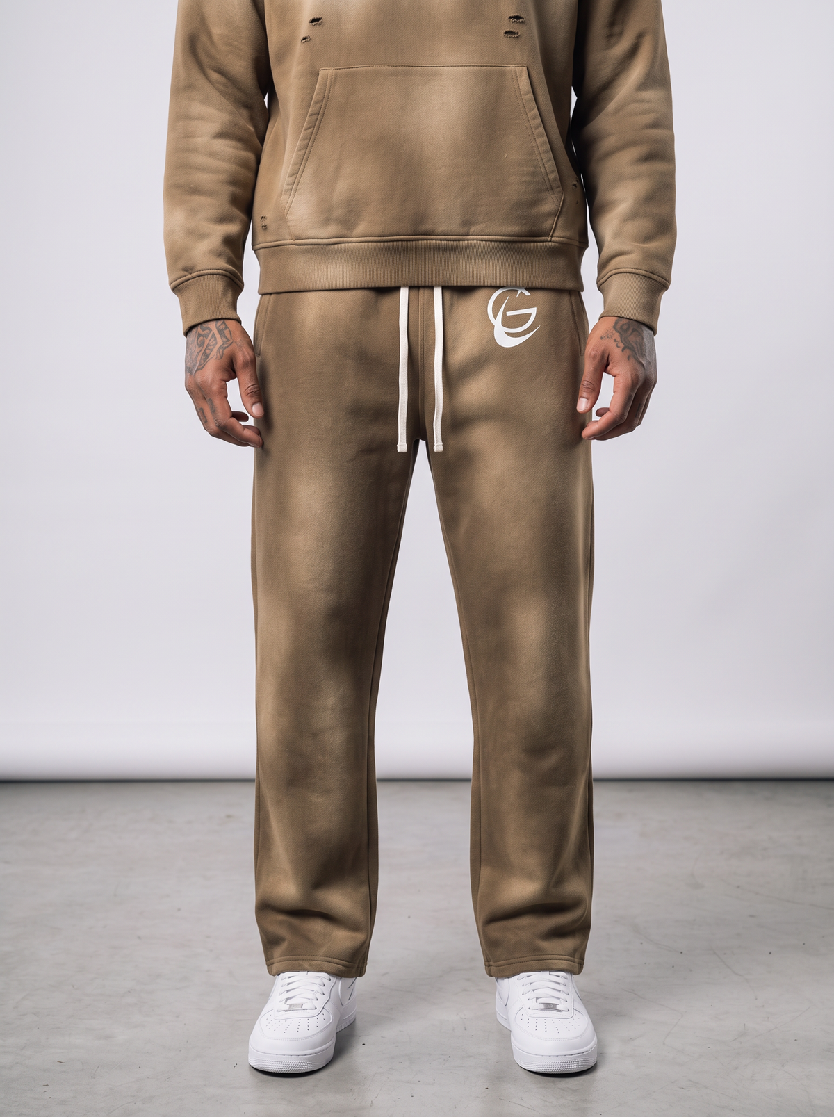 GAFAUDI Unisex Sunfade Wide Leg Fleece Sweatpants